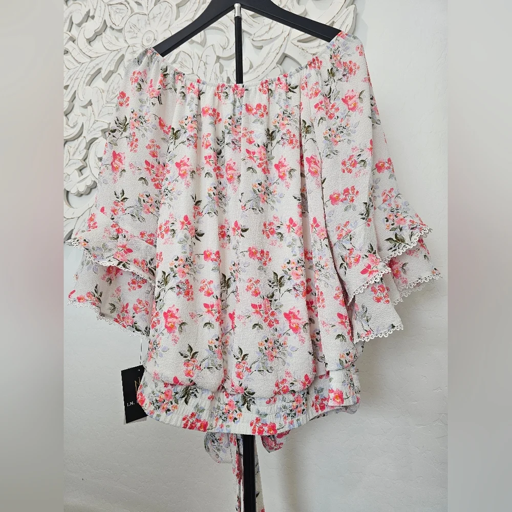 I.N. Studio On/Off-Shoulder White Pink Floral Blouse Top Women's Size 1 & 2X - Picture 4 of 7